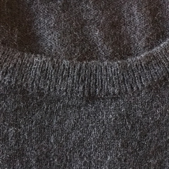 Vintage Mid-1990s Ann Taylor Cashmere Tank. Size Small. - Picture 4 of 6